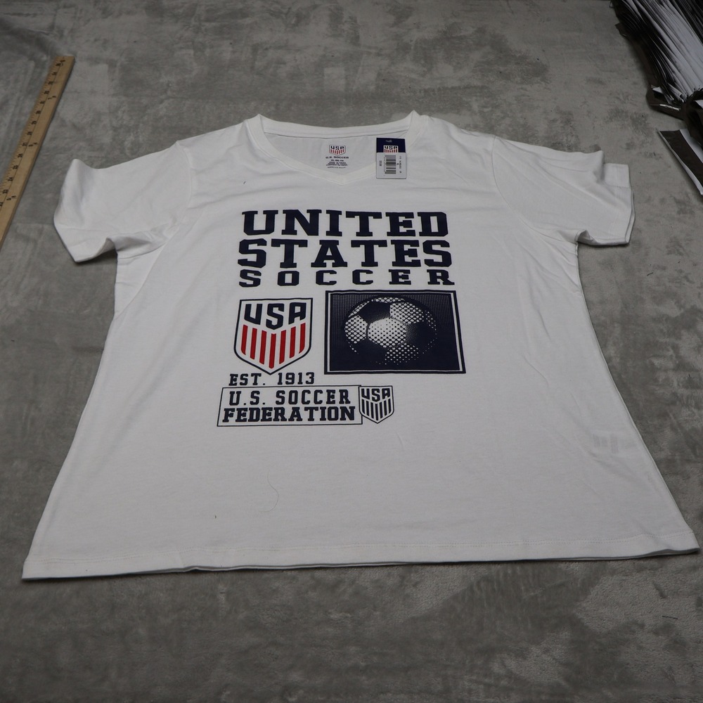 US Soccer Shirt Womens XL White US Soccer Federation Graphic V-Neck $20 NEW